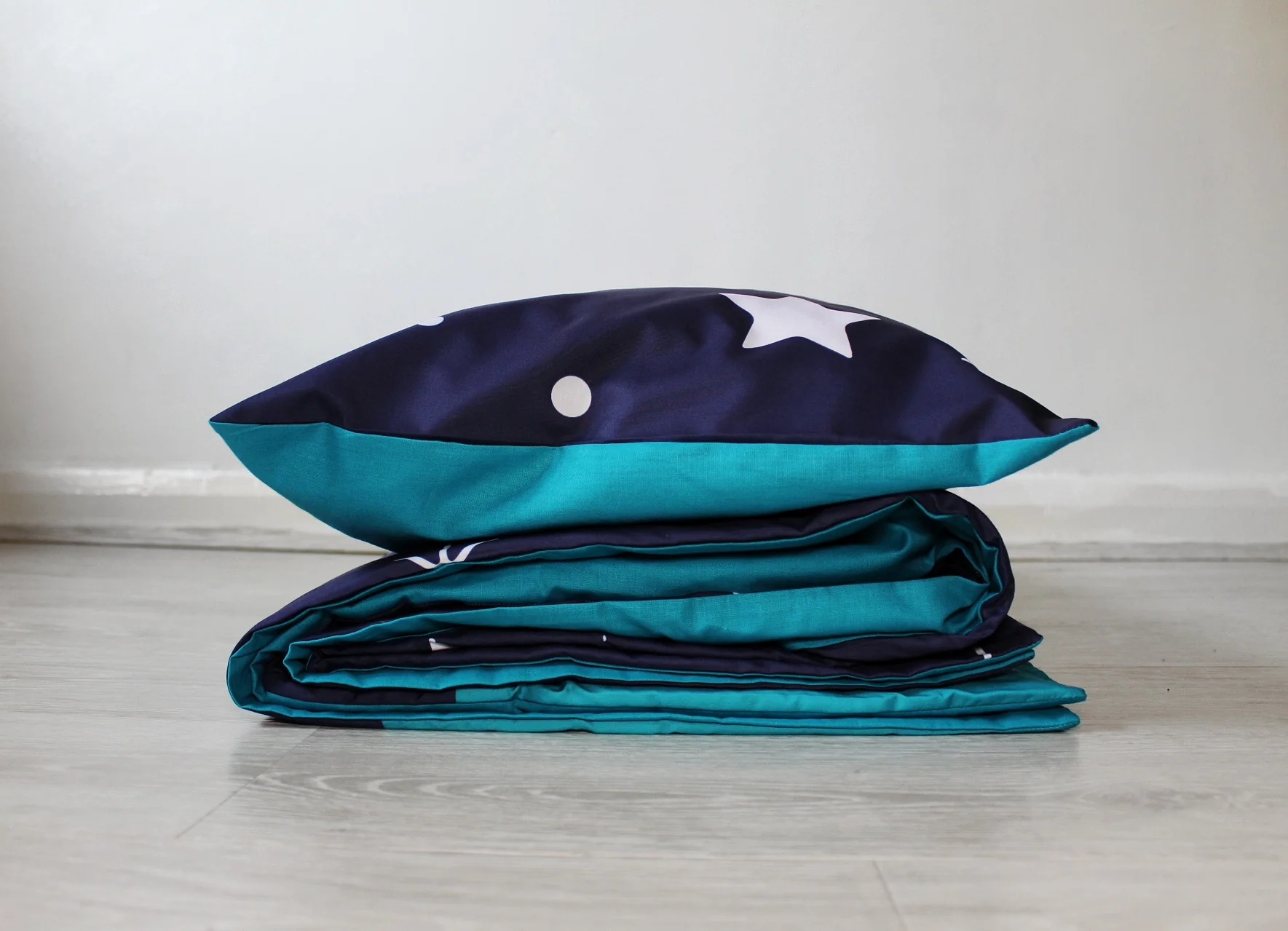 Reach for Jannah Bedding - Blue (Cotbed Size) - Image 4