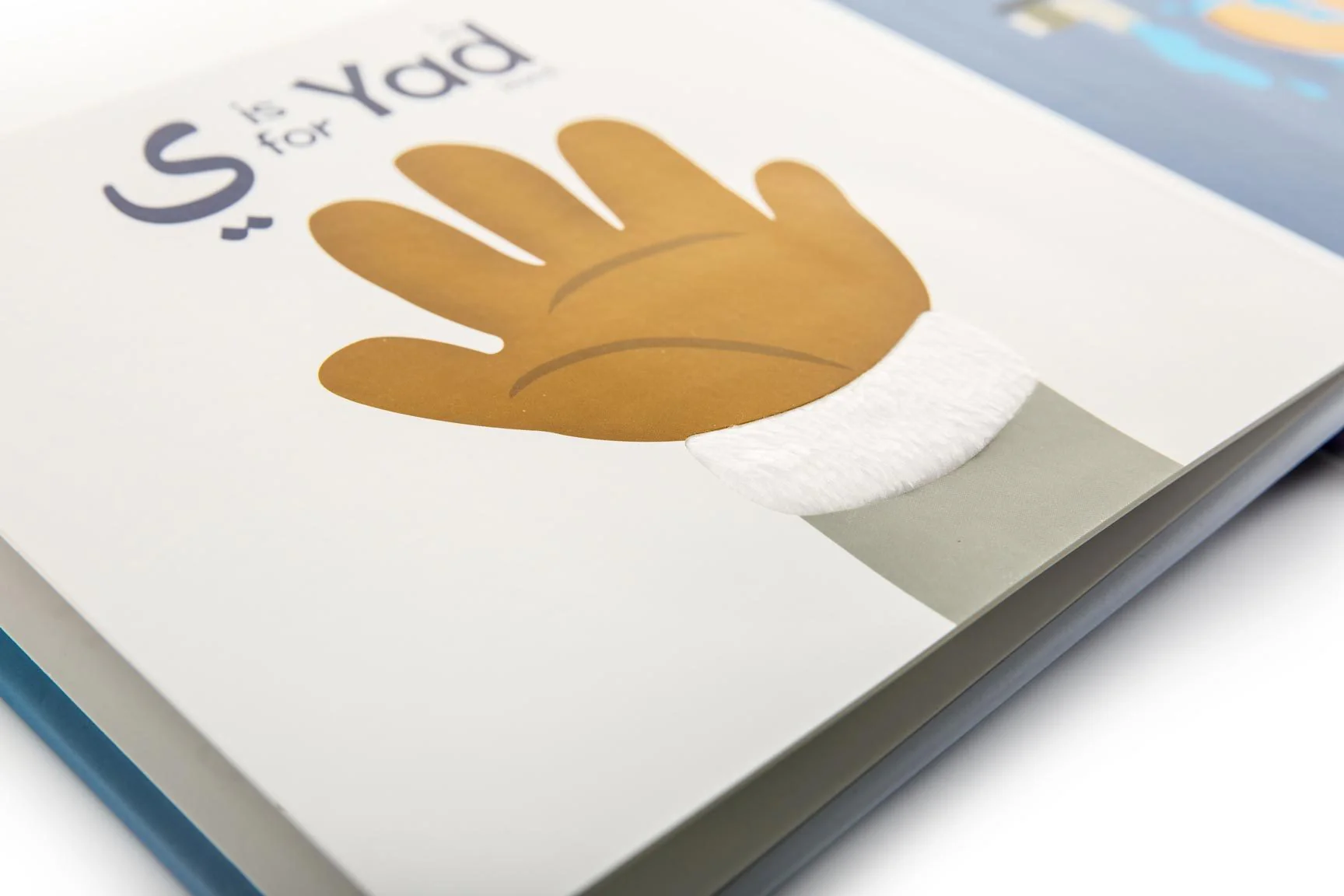 Touch & Feel Alif Baa Taa - Islamic Sensory Book - Image 8